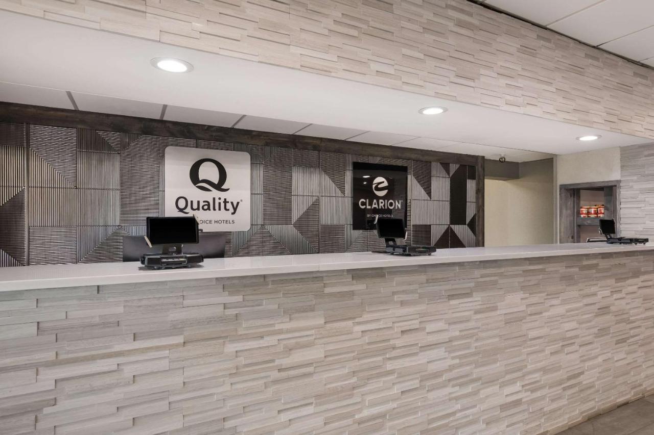 Hotel Clarion Hotel&centro De Convenciones Joliet